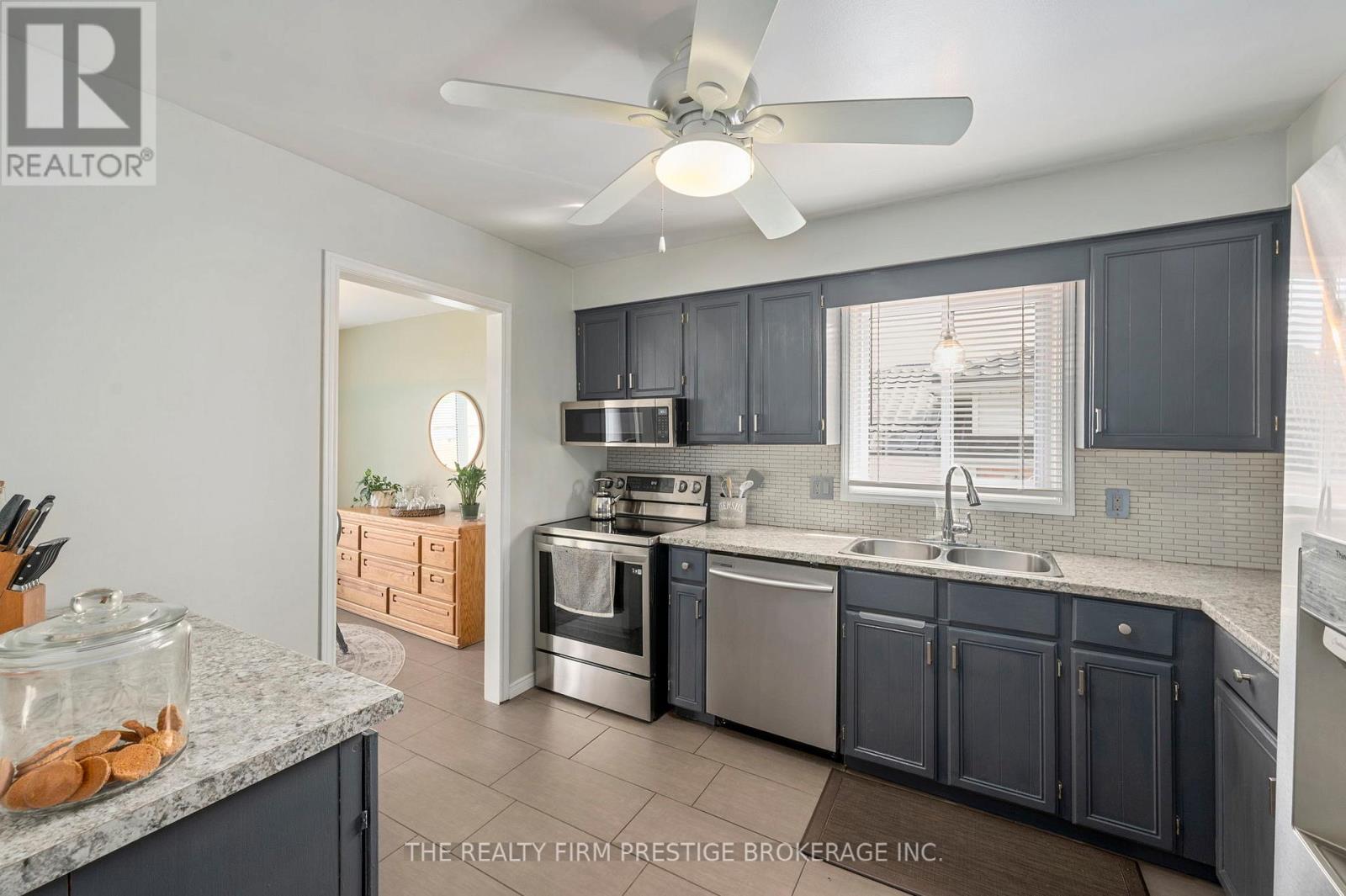 142 Portsmouth Crescent E, London East, Ontario  N5V 4C7 - Photo 11 - X13062986
