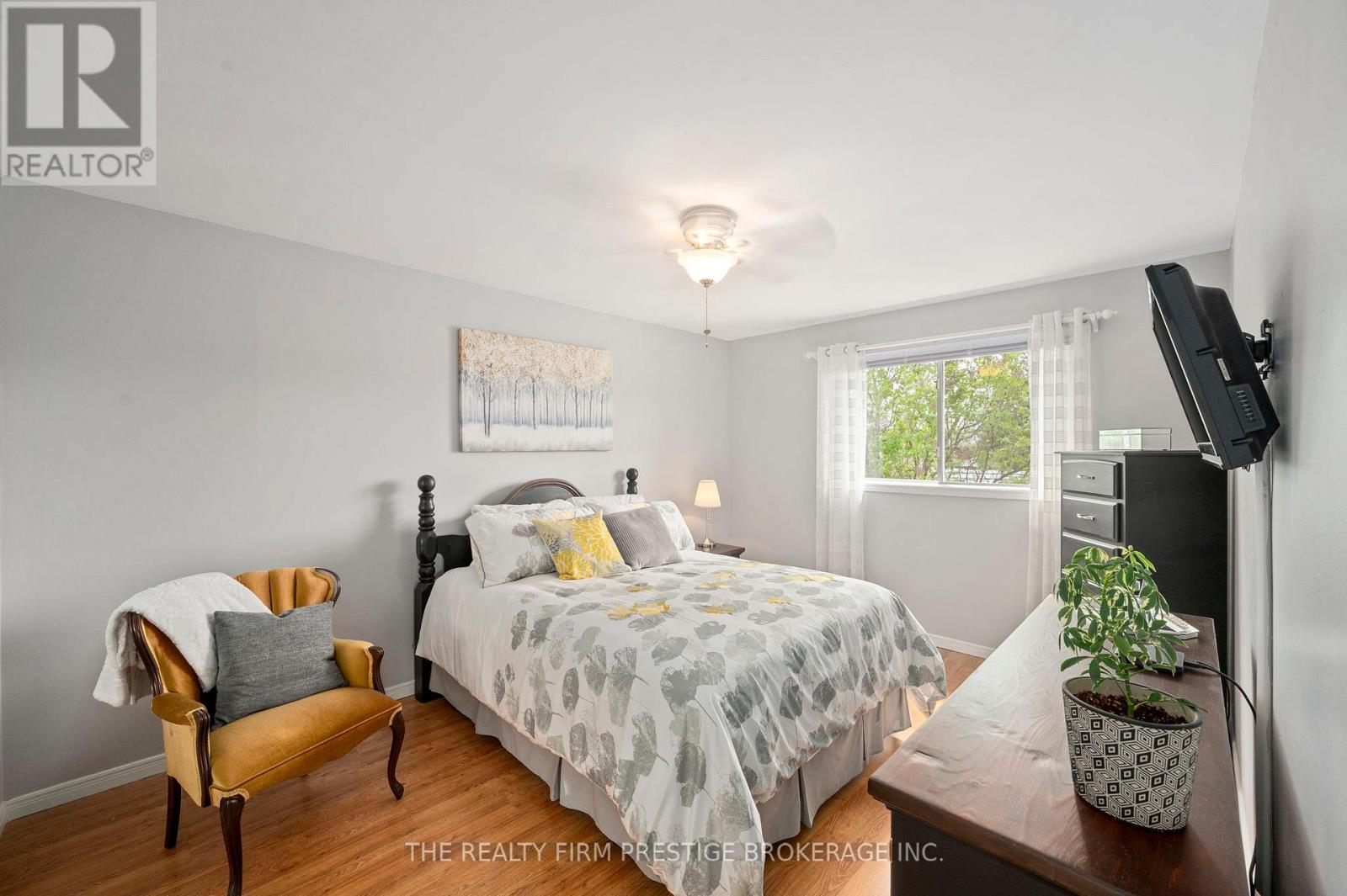 142 Portsmouth Crescent E, London East, Ontario  N5V 4C7 - Photo 13 - X13062986