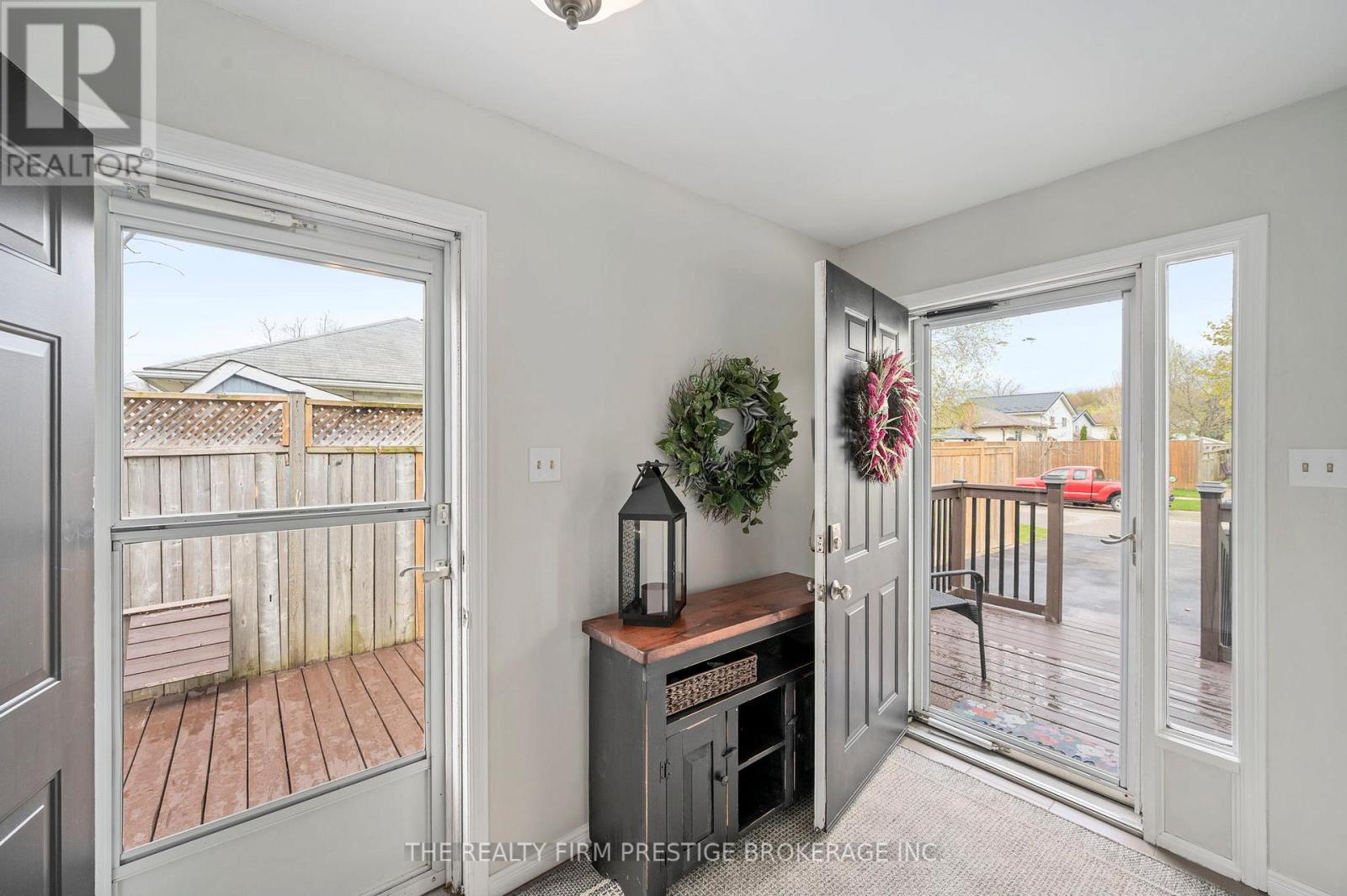 142 Portsmouth Crescent E, London East, Ontario  N5V 4C7 - Photo 5 - X13062986