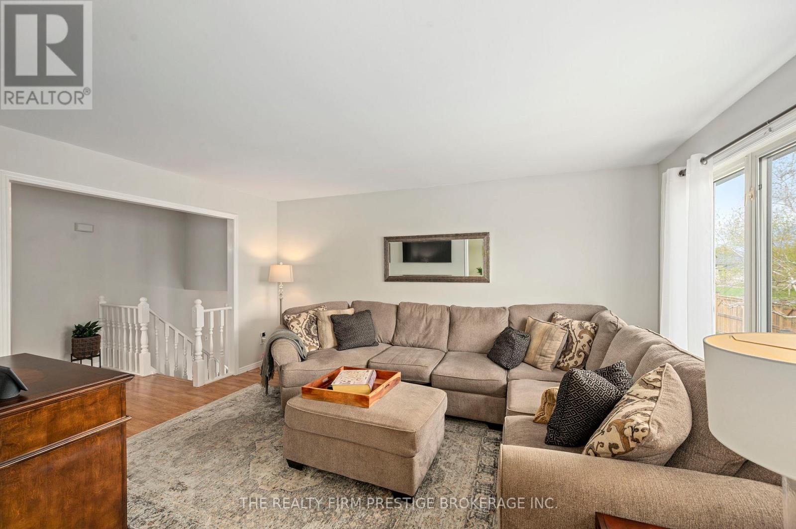 142 Portsmouth Crescent E, London East, Ontario  N5V 4C7 - Photo 7 - X13062986