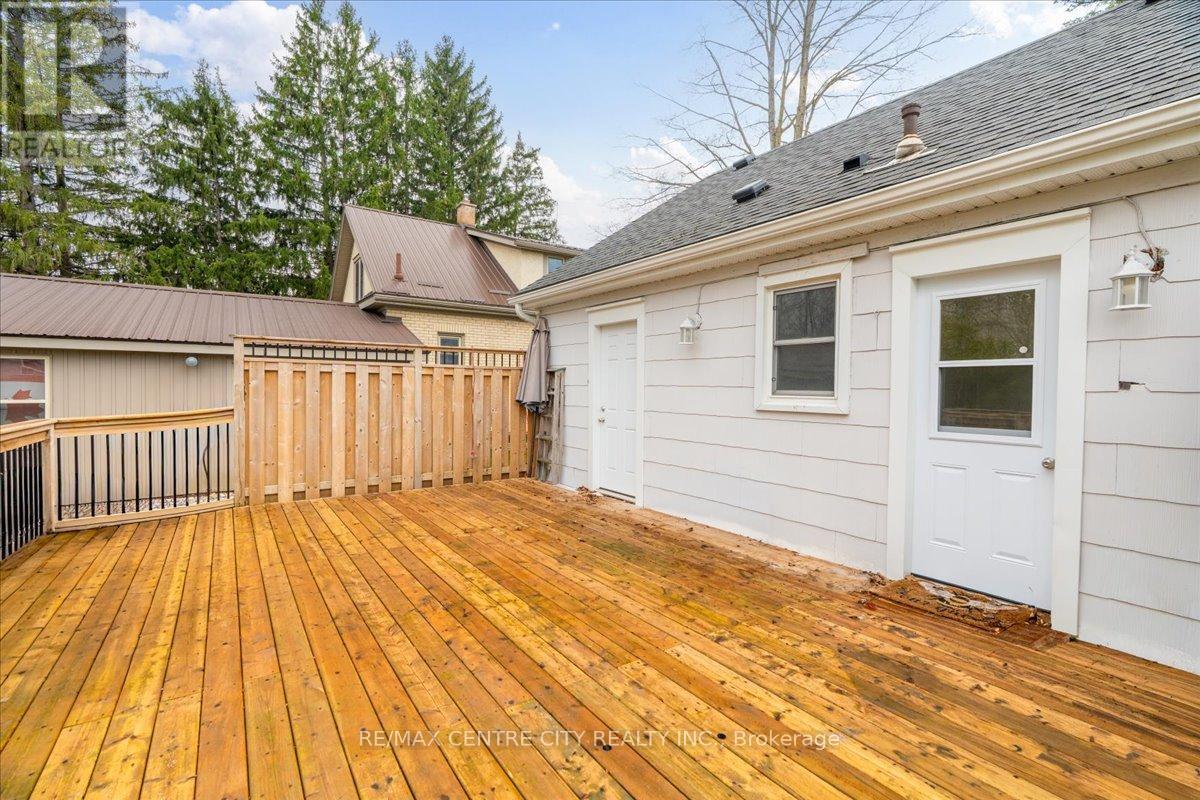 549 Victoria Street, Strathroy-Caradoc, Ontario  N7G 3C2 - Photo 23 - X13063080