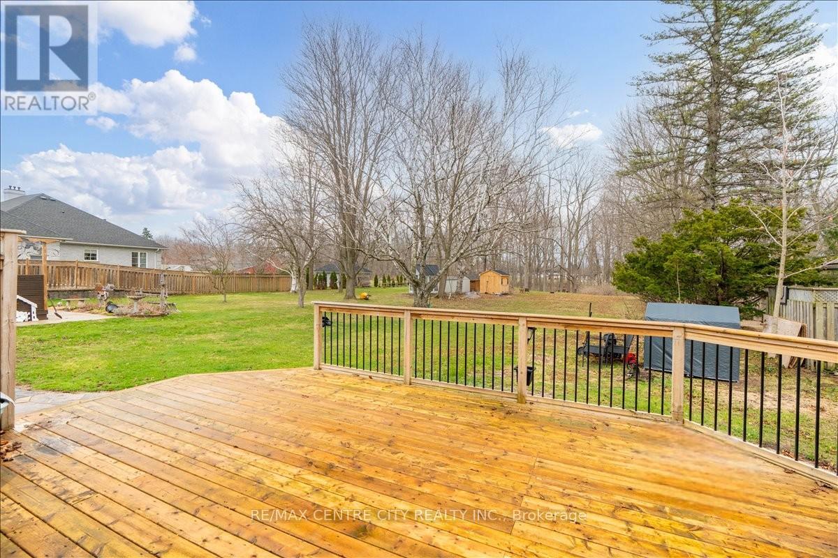 549 Victoria Street, Strathroy-Caradoc, Ontario  N7G 3C2 - Photo 25 - X13063080