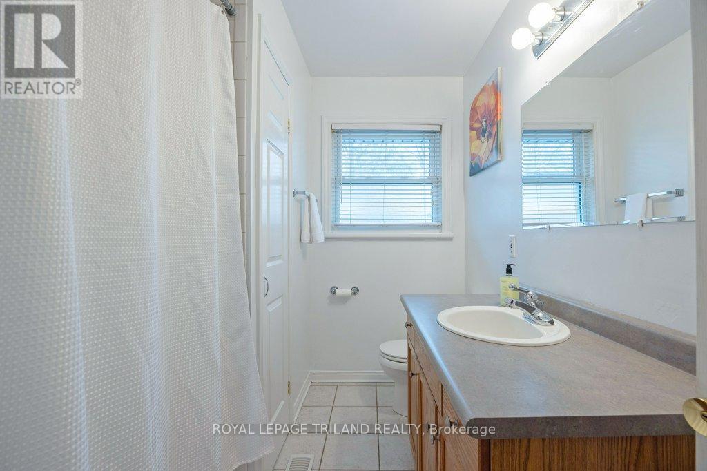 596 Ridgewood Crescent, London South, Ontario  N6J 3J2 - Photo 15 - X13063348