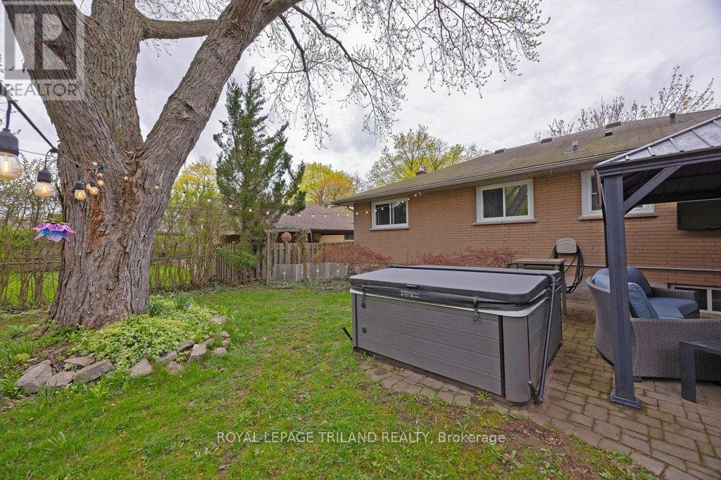 596 Ridgewood Crescent, London South, Ontario  N6J 3J2 - Photo 32 - X13063348