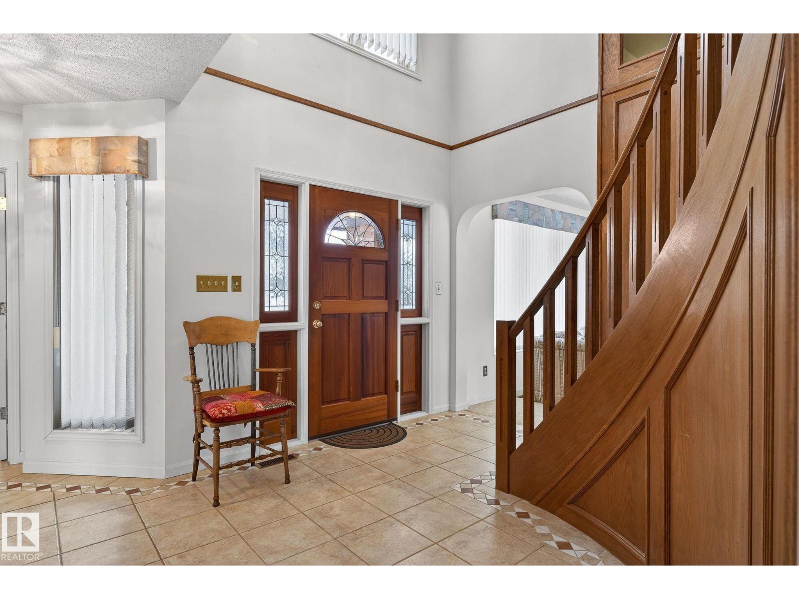 848 Wheeler Rd W Nw, Edmonton, Alberta  T6M 2E2 - Photo 2 - E4484846