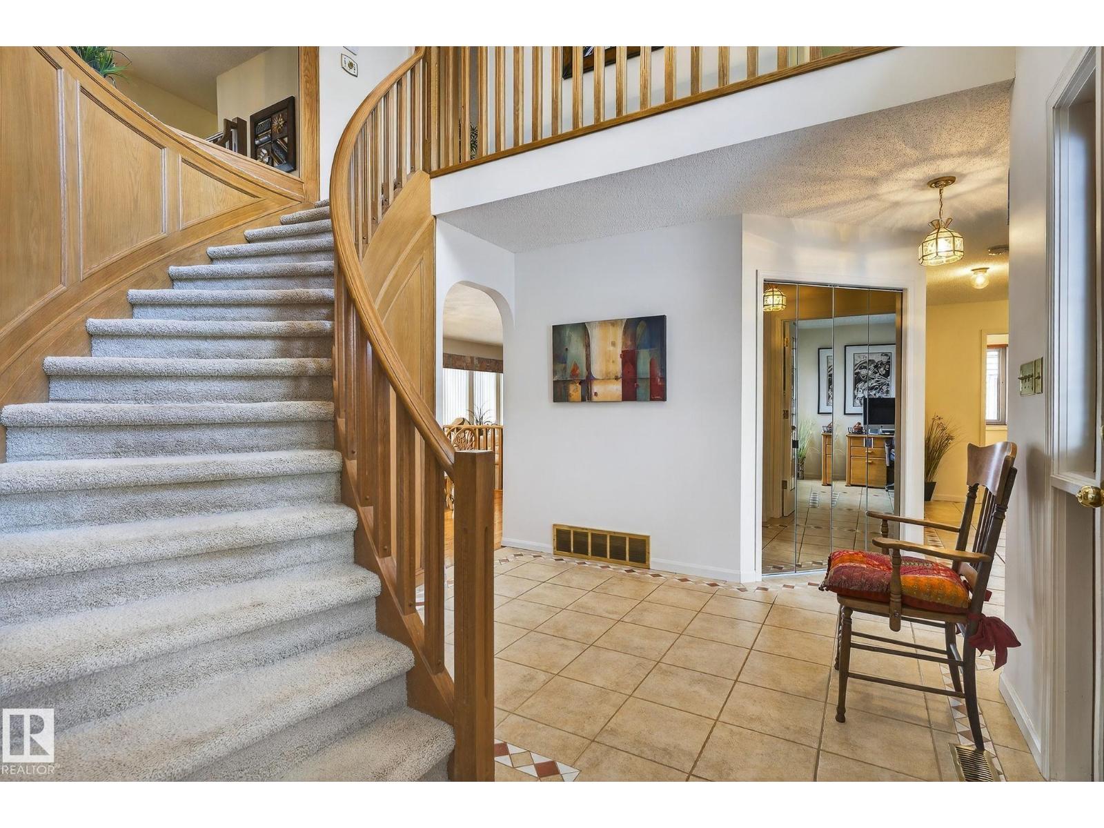 848 Wheeler Rd W Nw, Edmonton, Alberta  T6M 2E2 - Photo 4 - E4484846