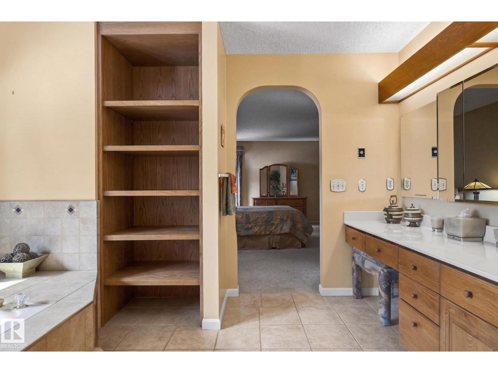 848 Wheeler Rd W Nw, Edmonton, Alberta  T6M 2E2 - Photo 41 - E4484846