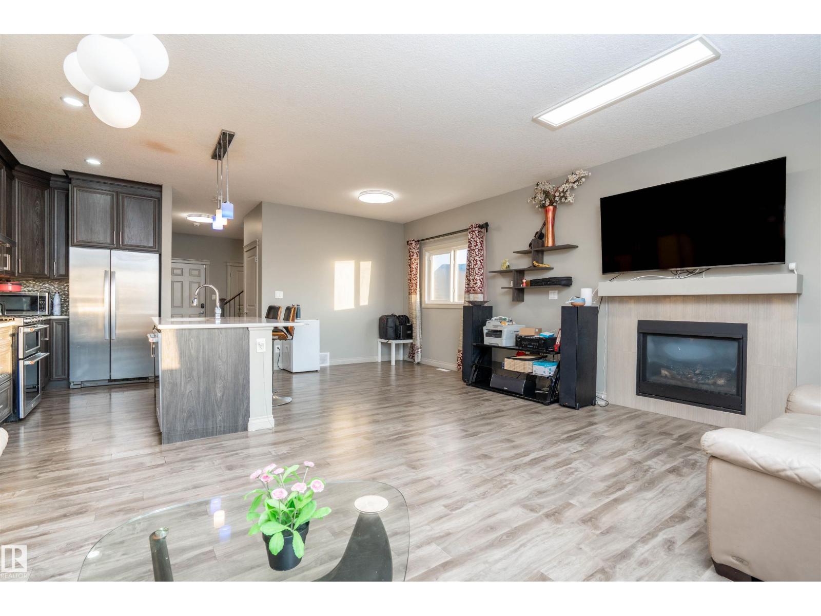 6708 Cardinal Rd Sw, Edmonton, Alberta  T6W 2Y6 - Photo 4 - E4483925