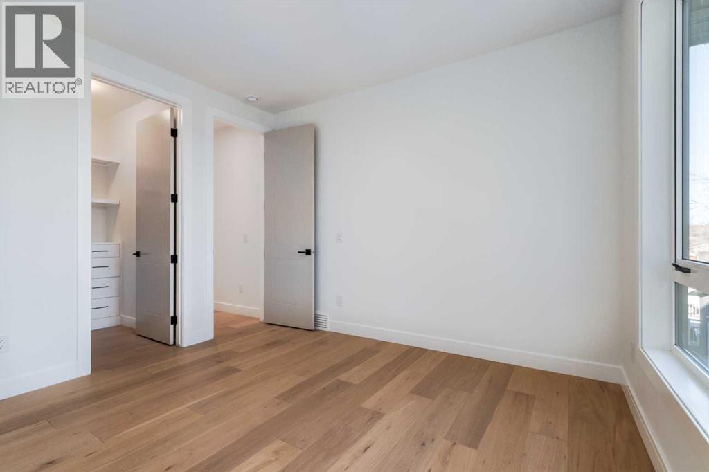 8812 33 Avenue Nw, Calgary, Alberta  T3B 1M5 - Photo 27 - A2299699