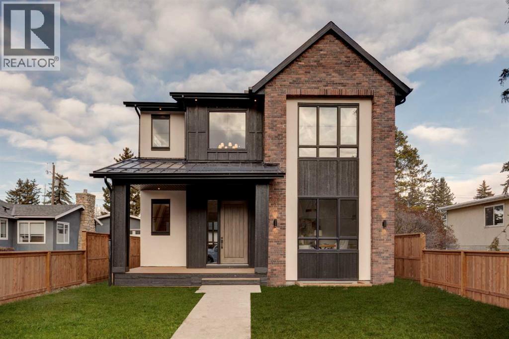 8812 33 Avenue Nw, Calgary, Alberta  T3B 1M5 - Photo 1 - A2299699