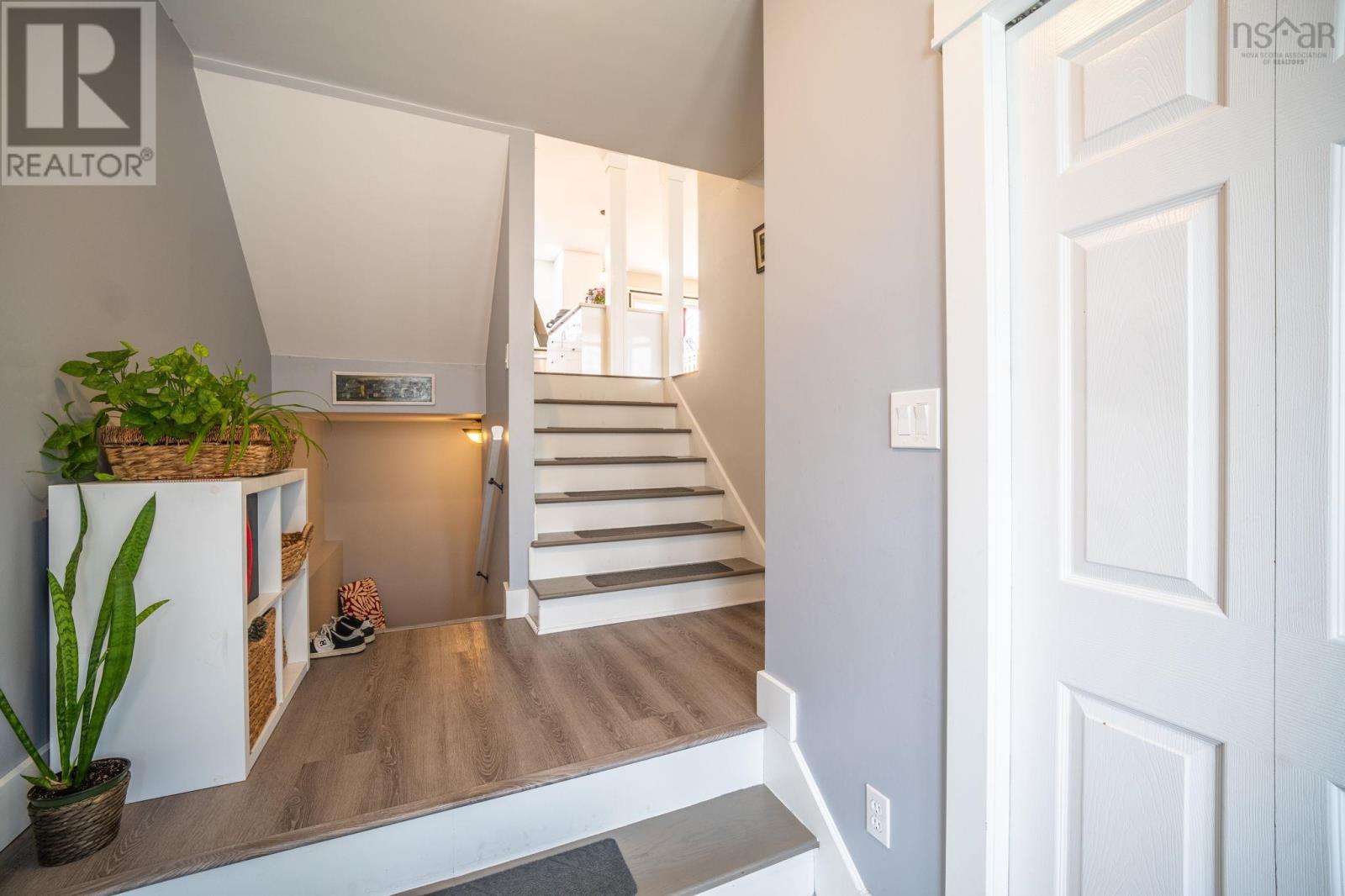 21 Remington Court, Halifax, Nova Scotia  B3M 3Y6 - Photo 4 - 202609131