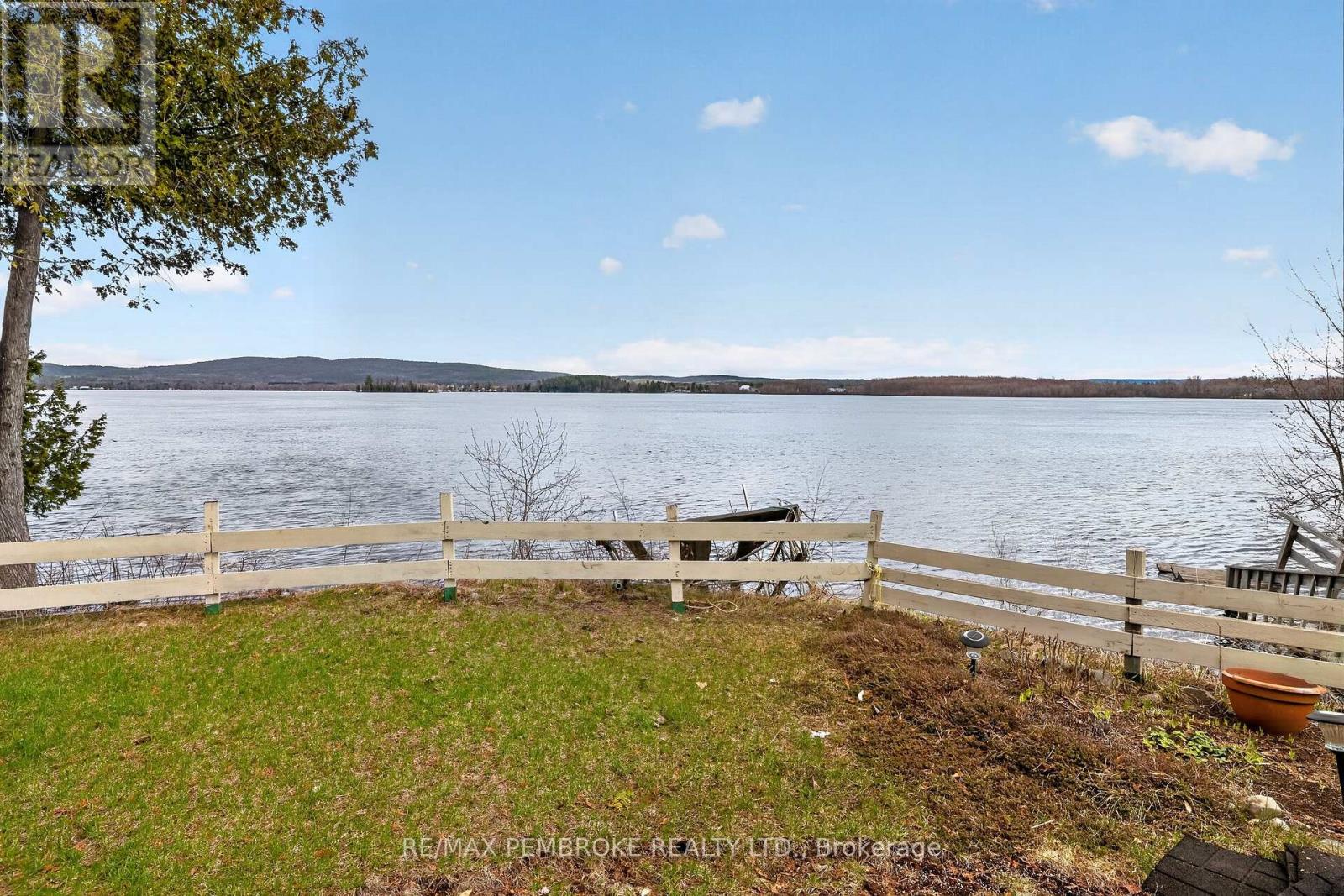 354 Greenway Drive, Whitewater Region, Ontario  K0J 2L0 - Photo 14 - X13063168