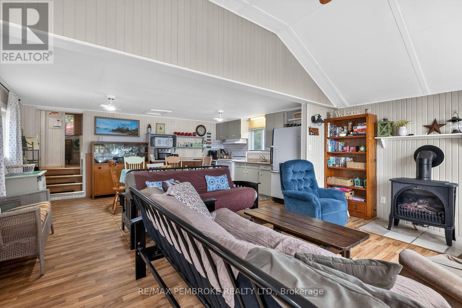 354 Greenway Drive, Whitewater Region, Ontario  K0J 2L0 - Photo 17 - X13063168