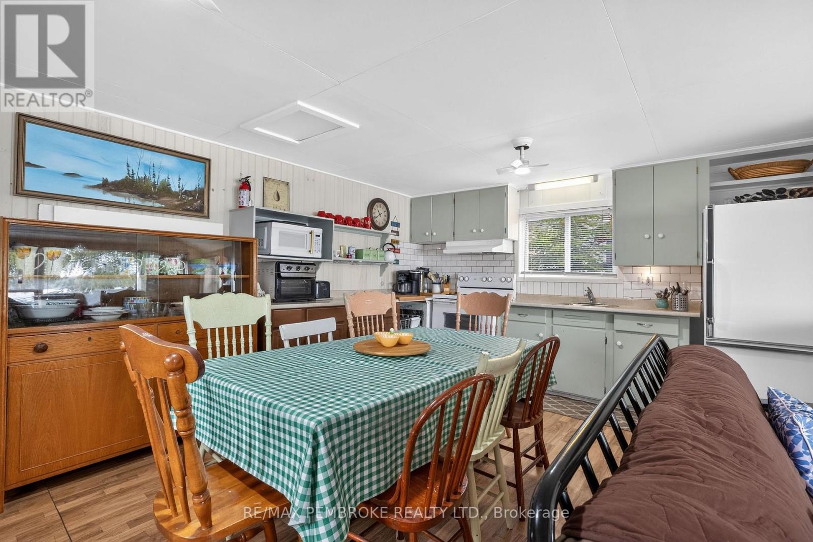 354 Greenway Drive, Whitewater Region, Ontario  K0J 2L0 - Photo 41 - X13063168