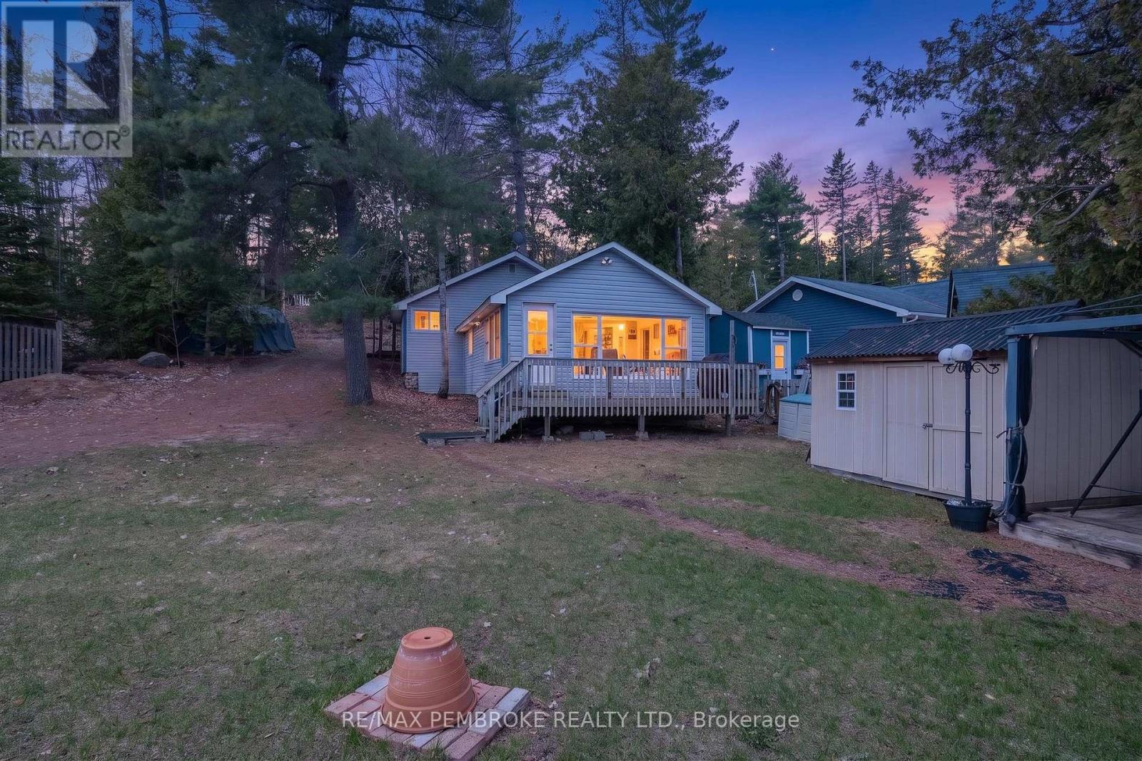 354 Greenway Drive, Whitewater Region, Ontario  K0J 2L0 - Photo 43 - X13063168