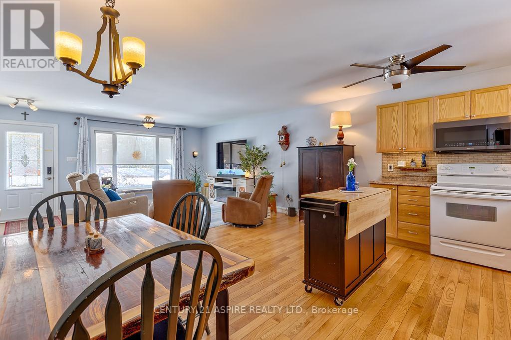 1576 Garden Of Eden Road, Horton, Ontario  K7V 3Z8 - Photo 12 - X13063248