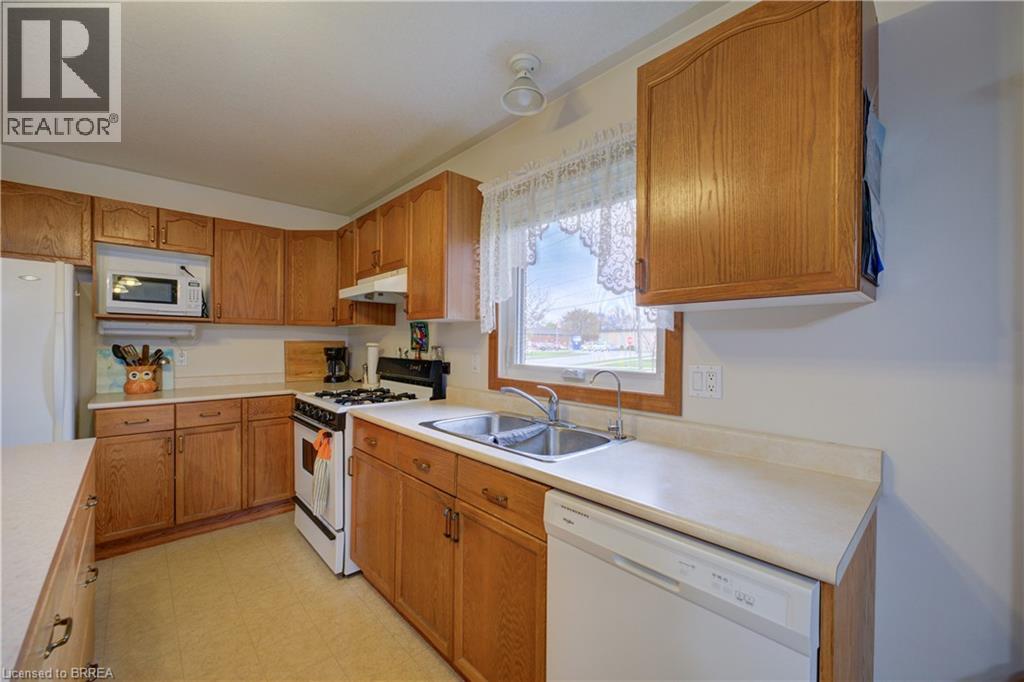 110 Somerset Road Unit# 1, Brantford, Ontario  N3R 5A8 - Photo 11 - 40823743