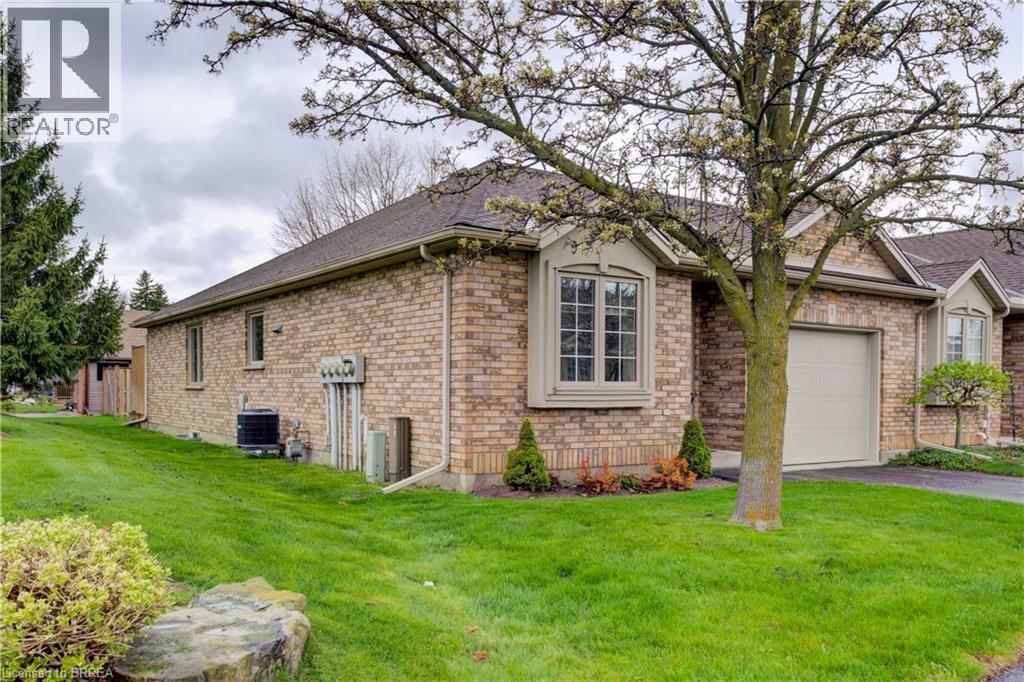 110 Somerset Road Unit# 1, Brantford, Ontario  N3R 5A8 - Photo 2 - 40823743