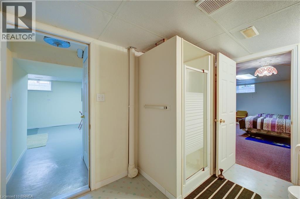 110 Somerset Road Unit# 1, Brantford, Ontario  N3R 5A8 - Photo 31 - 40823743