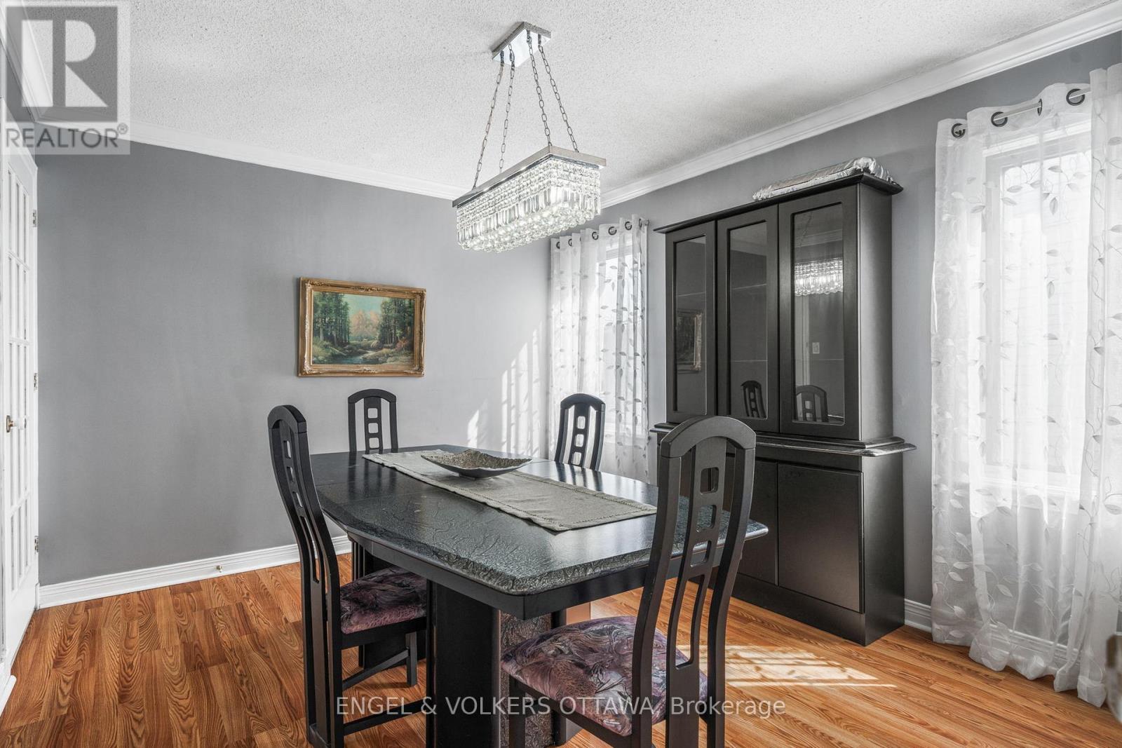 17 Hunterswood Crescent, Ottawa, Ontario  K1G 5V1 - Photo 16 - X13063360
