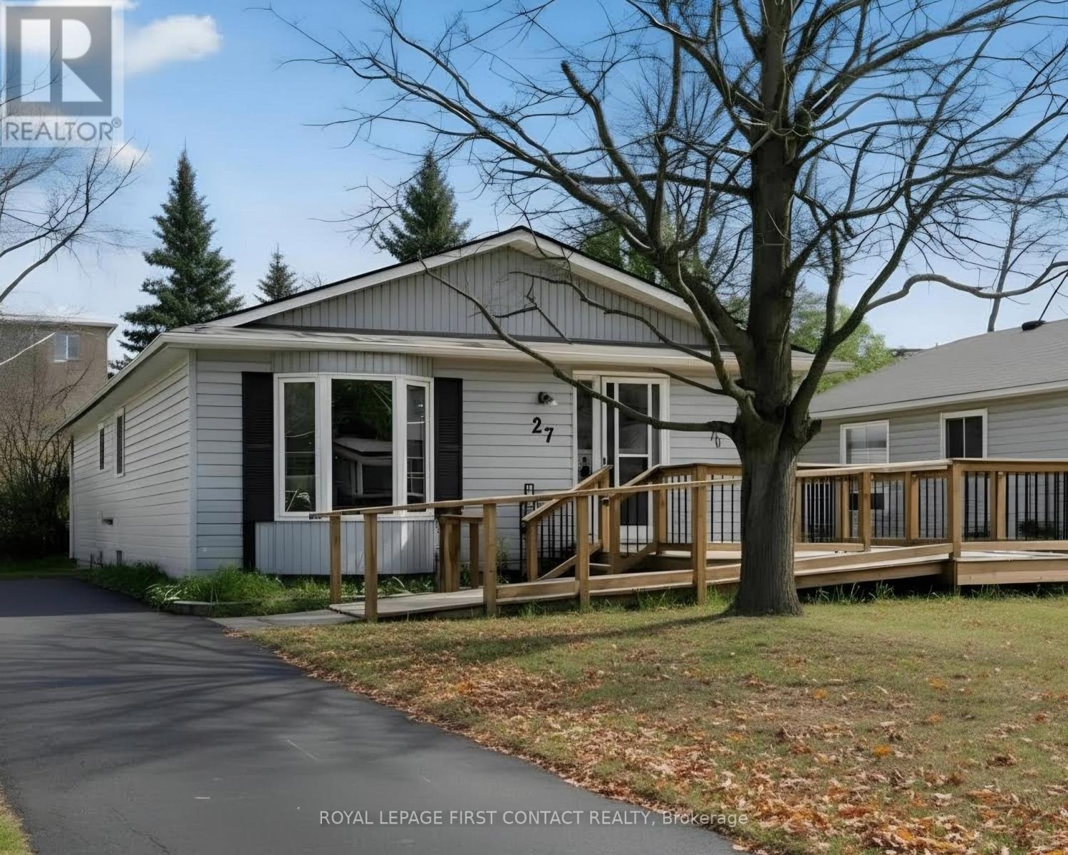 27 ROYAL OAK DRIVE, Innisfil, Ontario