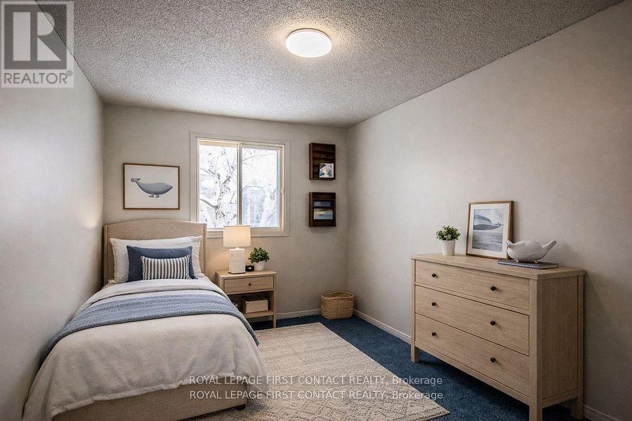 27 Royal Oak Drive, Innisfil, Ontario  L0L 1L0 - Photo 10 - N12775204