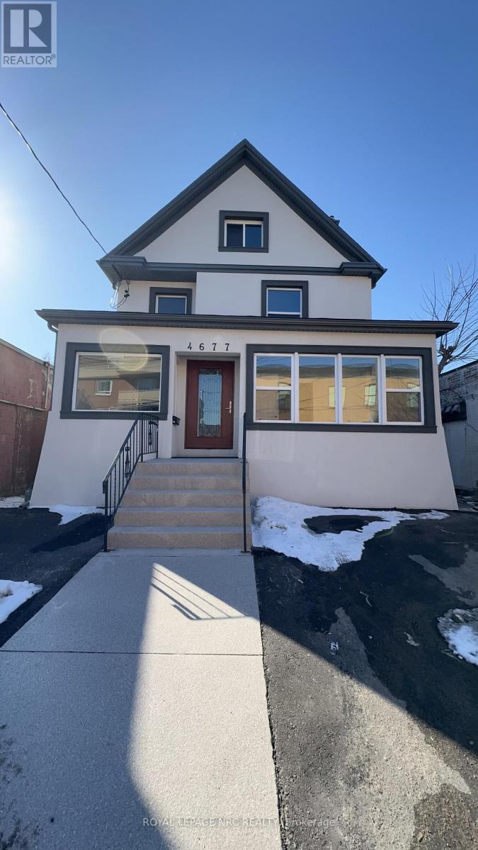 4677 Crysler Avenue, Niagara Falls, Ontario  L2E 3V7 - Photo 3 - X13063030