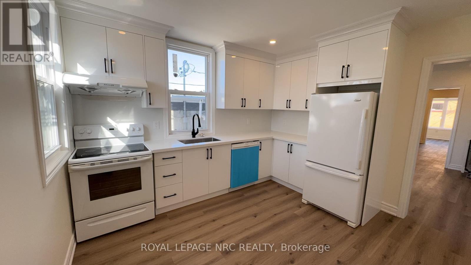 4677 Crysler Avenue, Niagara Falls, Ontario  L2E 3V7 - Photo 15 - X13063362