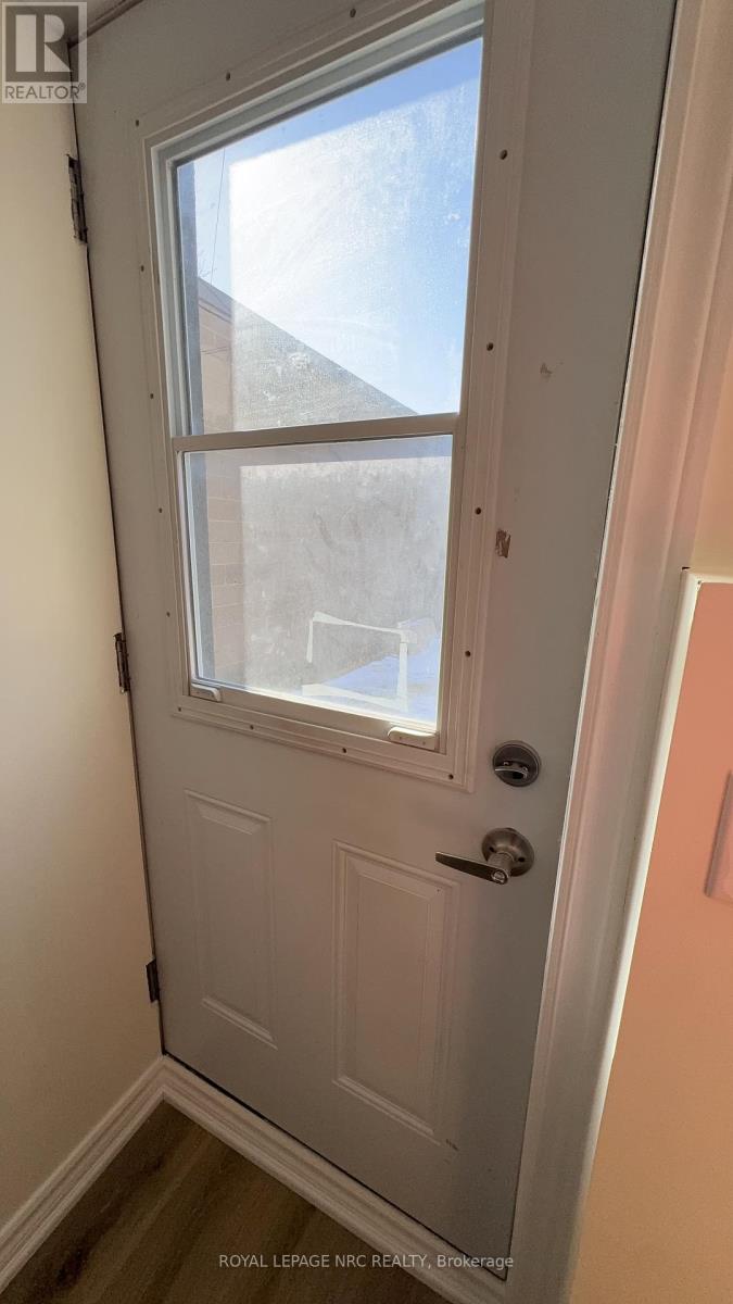 4677 Crysler Avenue, Niagara Falls, Ontario  L2E 3V7 - Photo 17 - X13063362