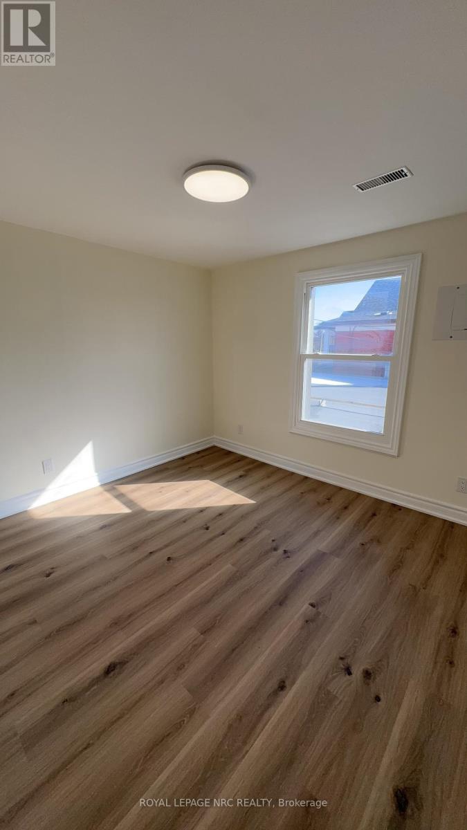 4677 Crysler Avenue, Niagara Falls, Ontario  L2E 3V7 - Photo 28 - X13063362