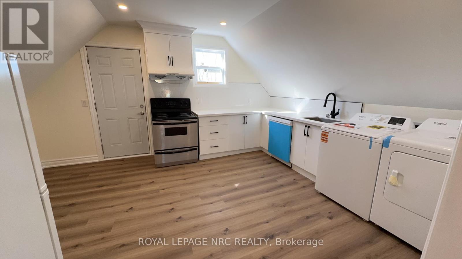 4677 Crysler Avenue, Niagara Falls, Ontario  L2E 3V7 - Photo 37 - X13063362