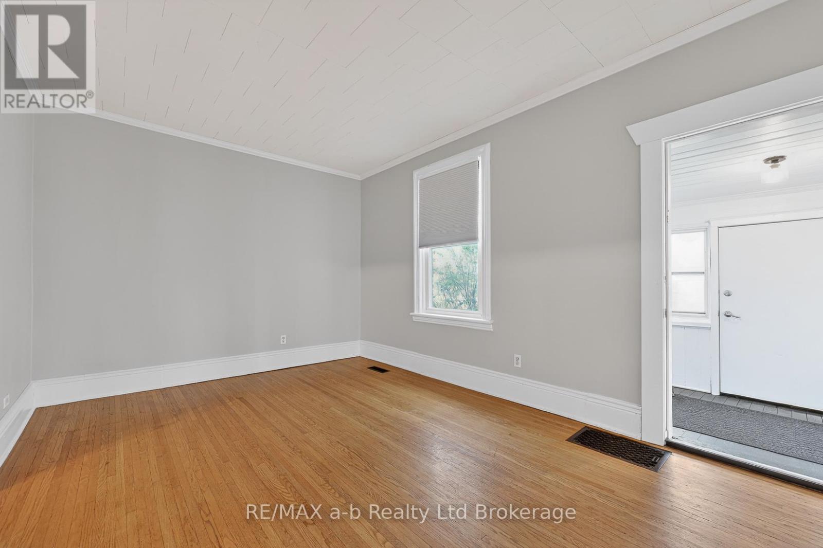 681 George Street, Woodstock, Ontario  N4S 4K2 - Photo 14 - X13063214