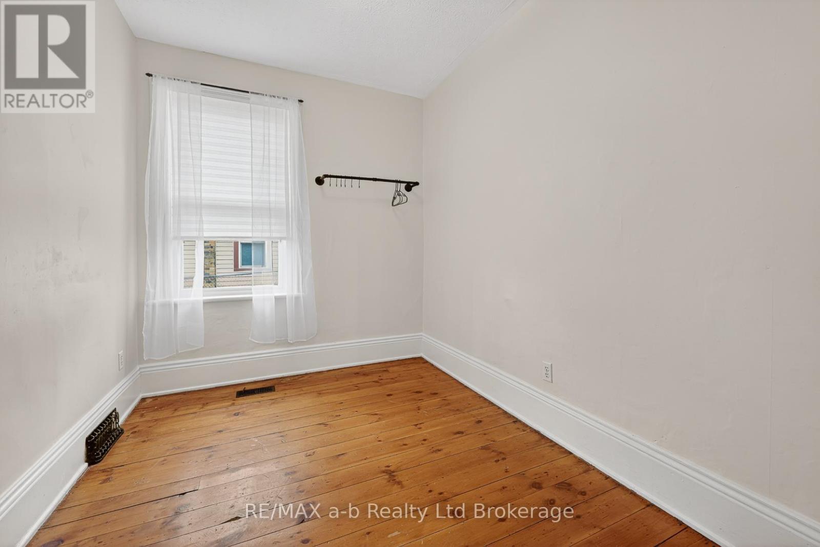 681 George Street, Woodstock, Ontario  N4S 4K2 - Photo 21 - X13063214