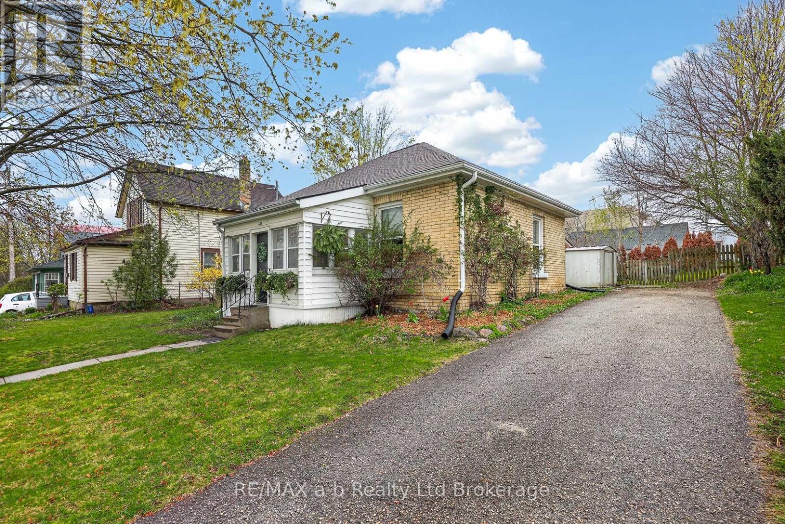 681 George Street, Woodstock, Ontario  N4S 4K2 - Photo 6 - X13063214