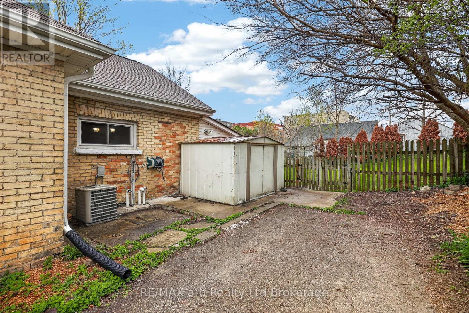 681 George Street, Woodstock, Ontario  N4S 4K2 - Photo 7 - X13063214