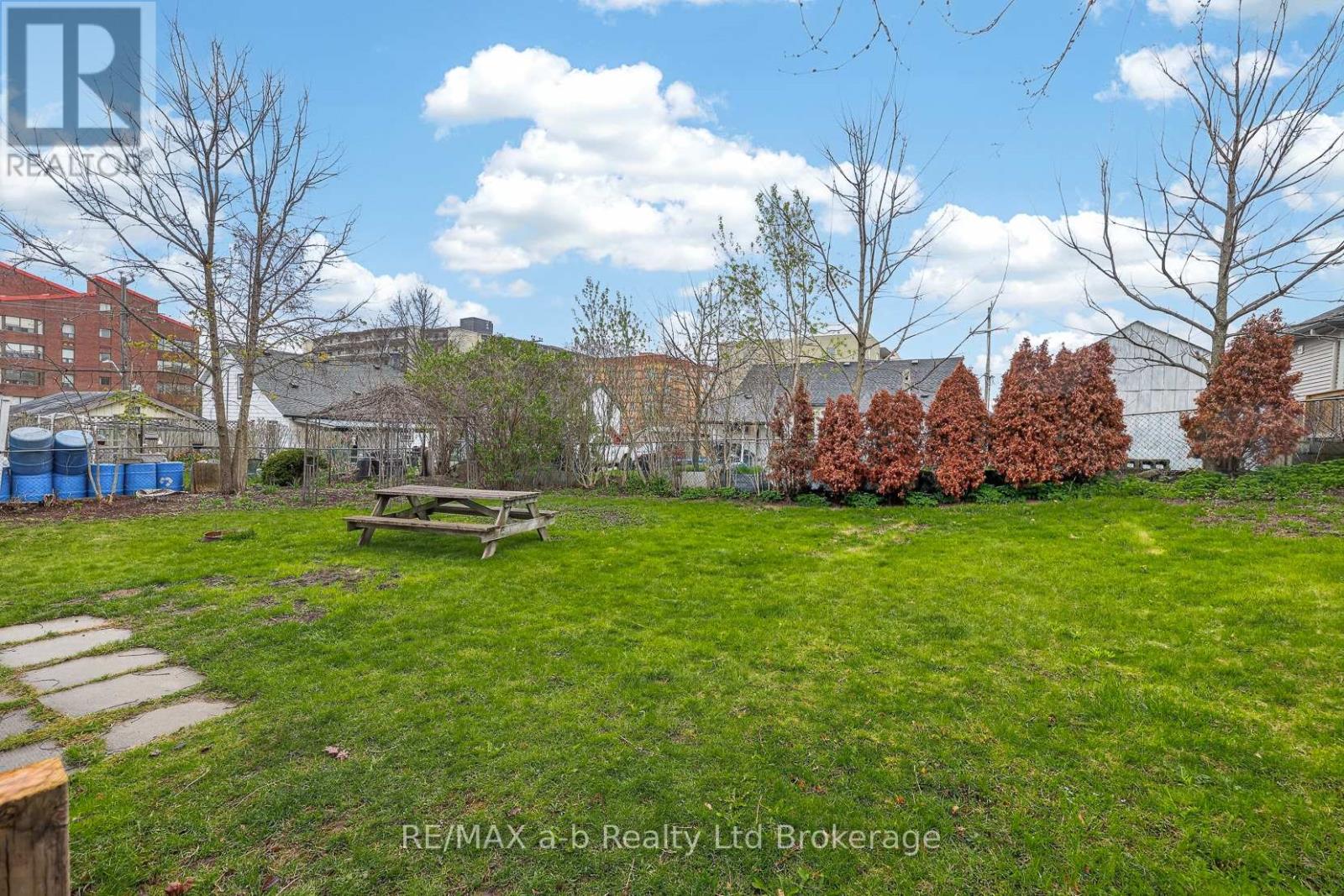 681 George Street, Woodstock, Ontario  N4S 4K2 - Photo 8 - X13063214