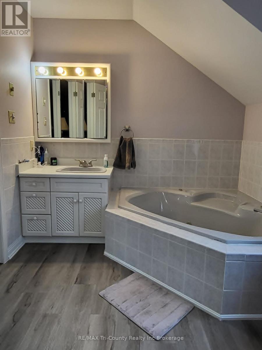 9088 Culloden Road, Bayham, Ontario  N0J 1H0 - Photo 17 - X13063316