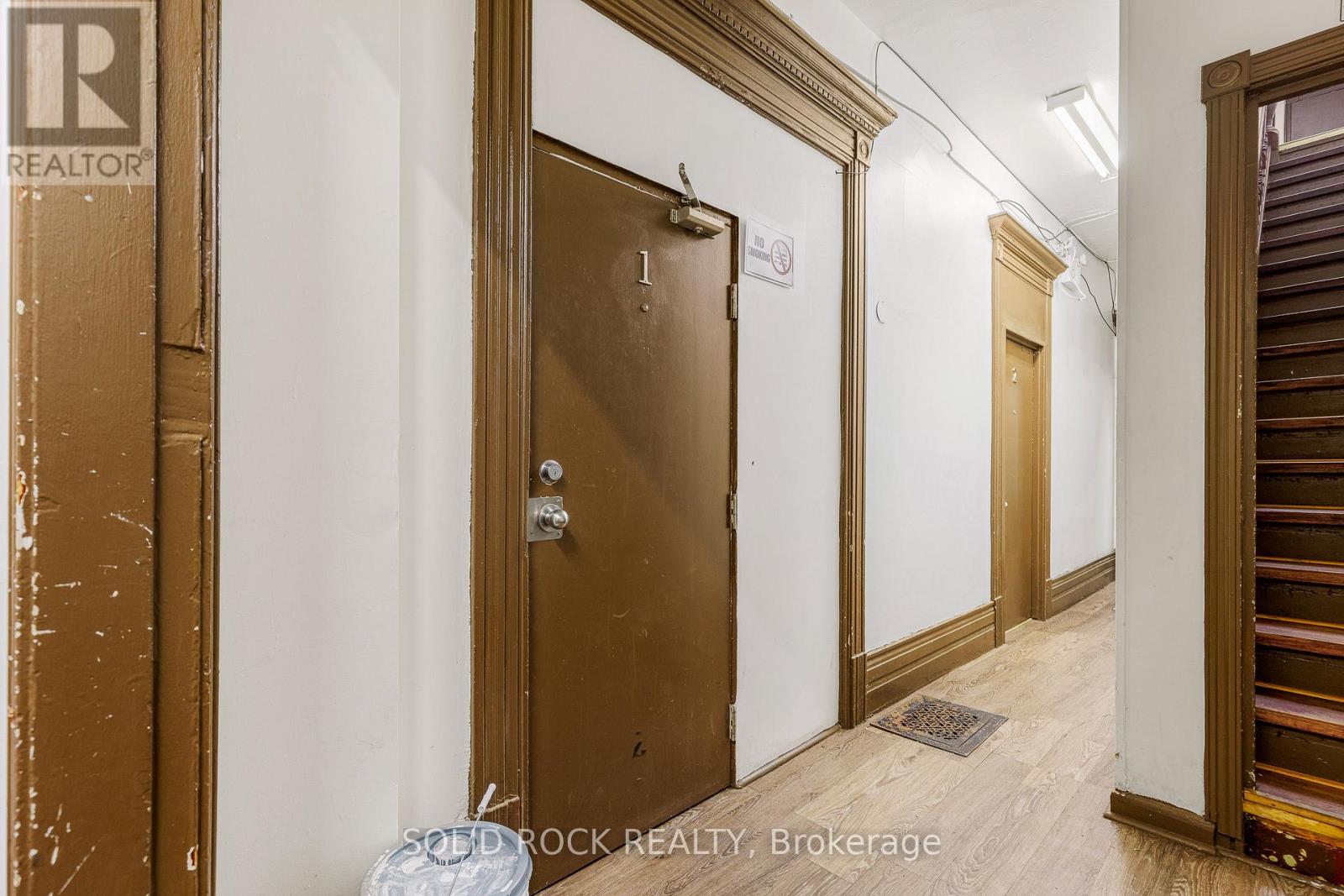 69 King Street E, Brockville, Ontario  K6V 1B2 - Photo 3 - X12829322