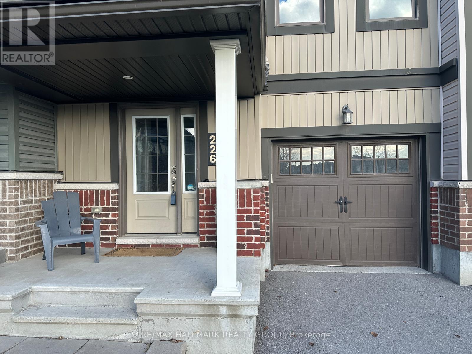 226 Halyard Way, Ottawa, Ontario  K1S 4E6 - Photo 3 - X13019974