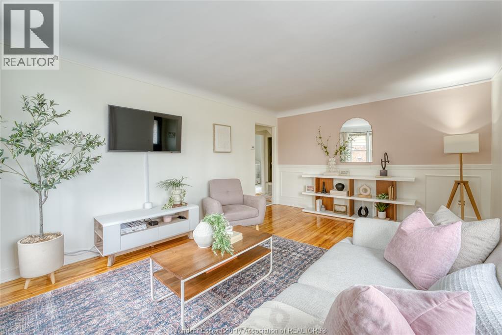 2431 Chilver Road, Windsor, Ontario  N8W 2V7 - Photo 4 - 26009673