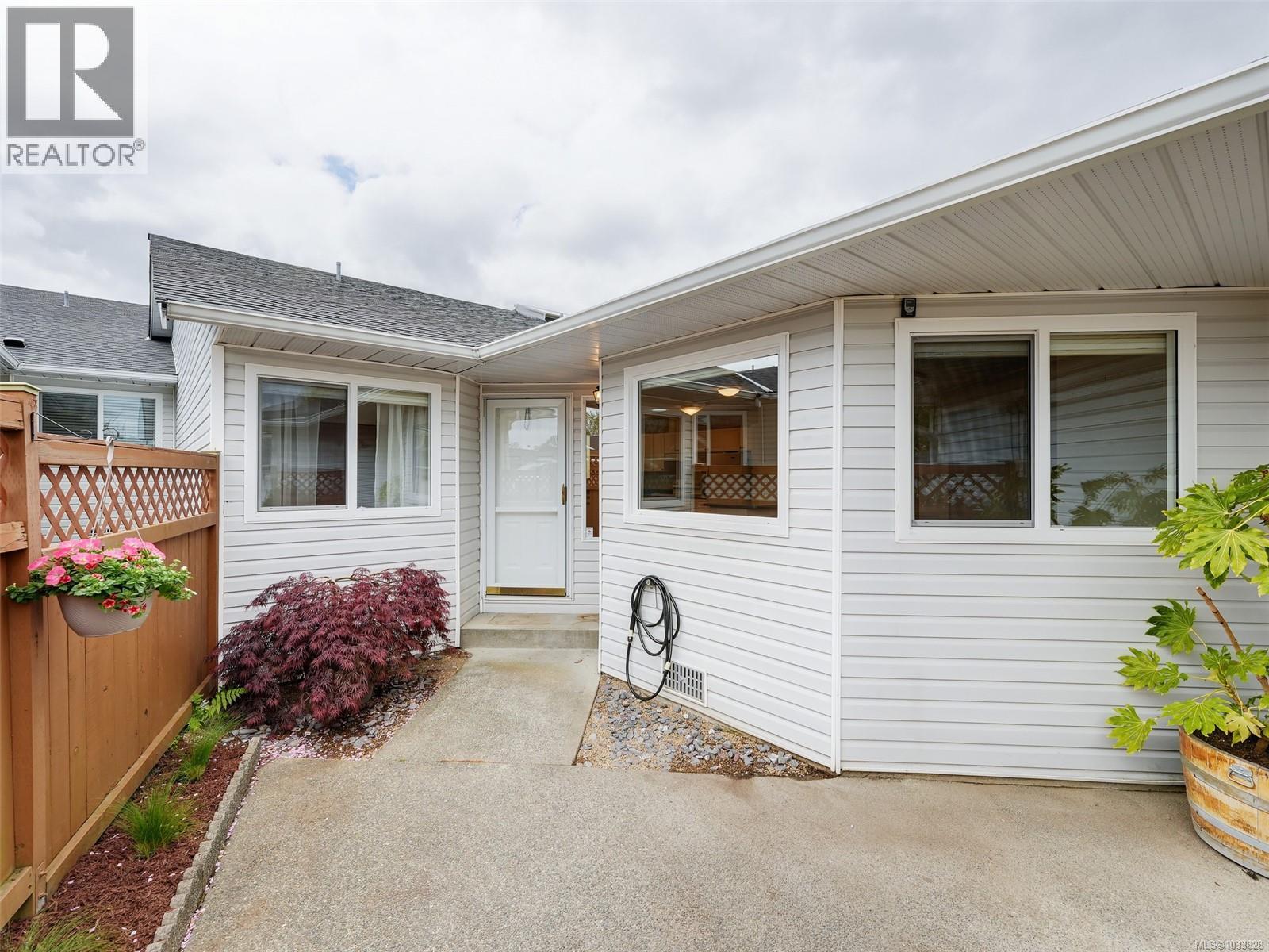 14 4125 Interurban Rd, Saanich, British Columbia  V8Z 4W8 - Photo 31 - 1033828