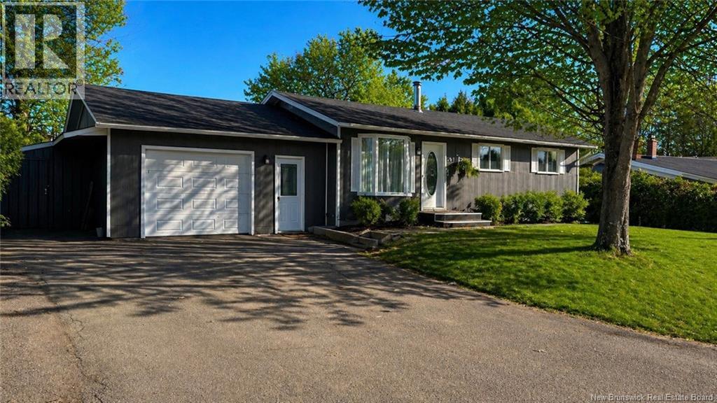 151 St John Street, Woodstock, New Brunswick  E7M 2T9 - Photo 1 - NB138261