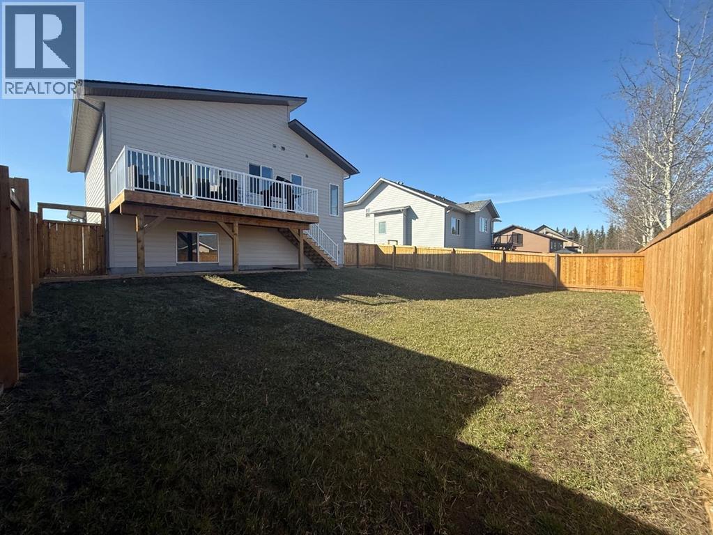 124 Trestle Place, Hinton, Alberta  T7V 0B8 - Photo 34 - A2229266