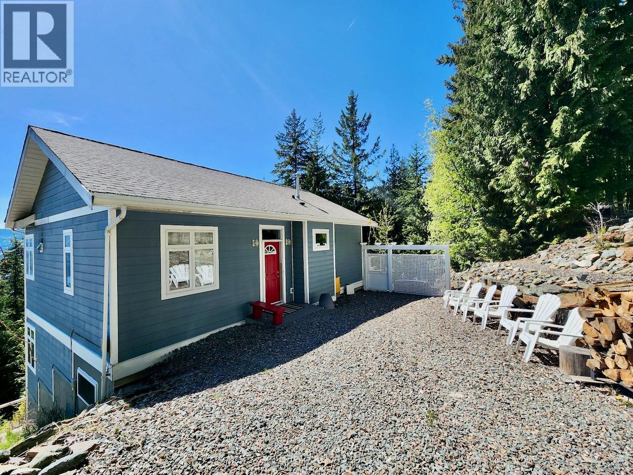 7660 Lichen Road, Anglemont, British Columbia  V0E 1M8 - Photo 63 - 10384254