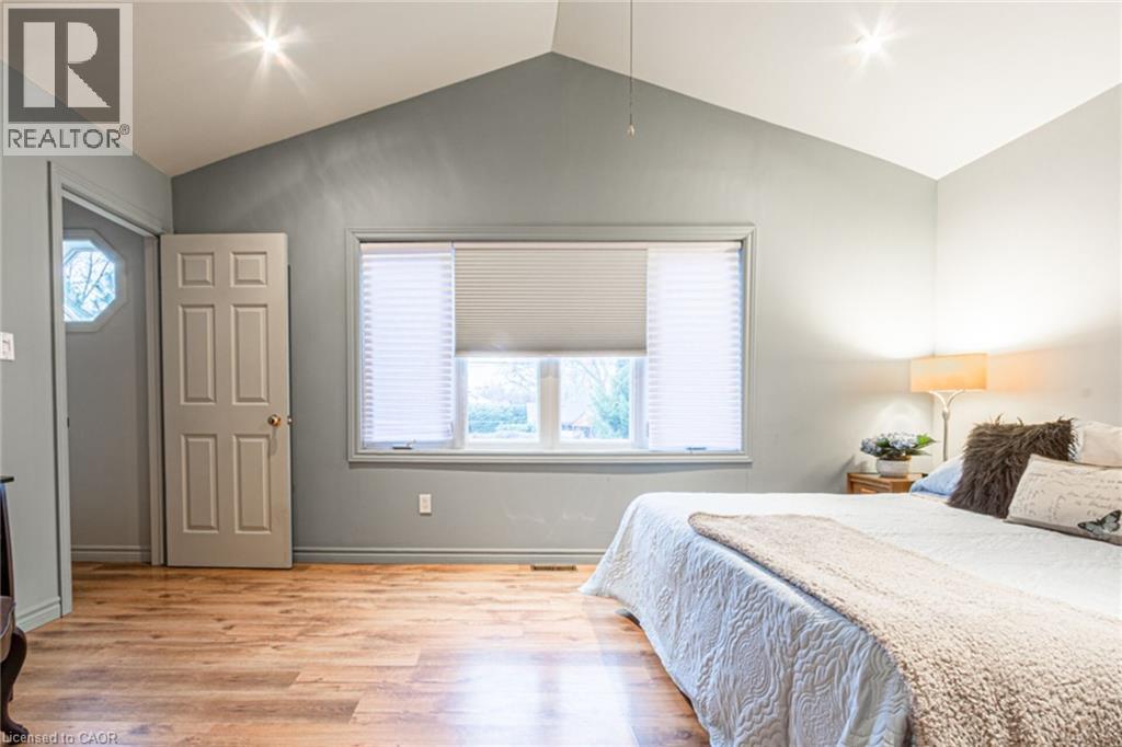 899 Hazel Street, Burlington, Ontario  L7R 3X1 - Photo 22 - 40825783