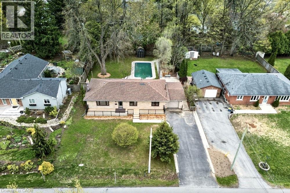18 Garden Avenue