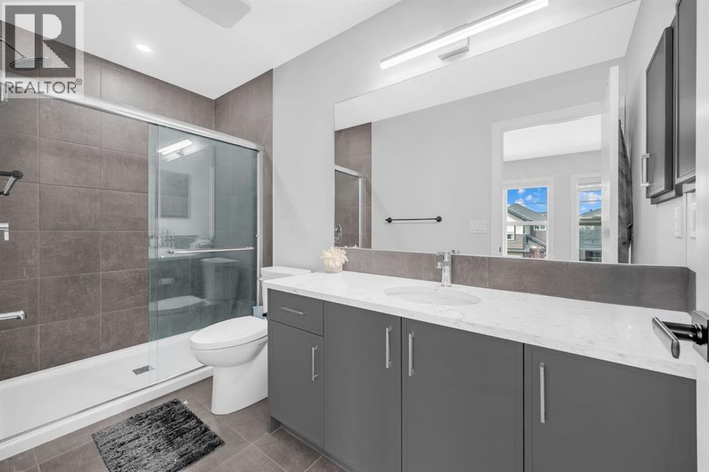 945 Midtown Avenue SW, Airdrie, Alberta  T4B 4V8 - Photo 41 - A2287241