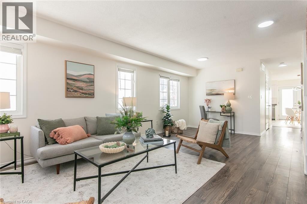 242 Westmeadow Drive Unit# B, Kitchener, Ontario  N2N 0A1 - Photo 3 - 40807912