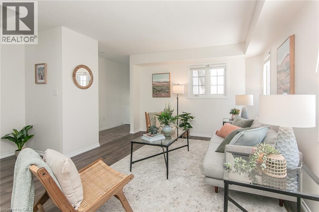 242 Westmeadow Drive Unit# B, Kitchener, Ontario  N2N 0A1 - Photo 5 - 40807912