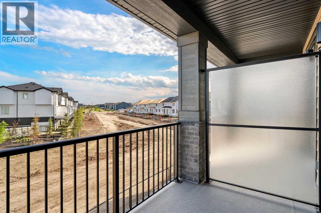 72, 285 Chelsea Court, Chestermere, Alberta  T1X 2W7 - Photo 32 - A2306065